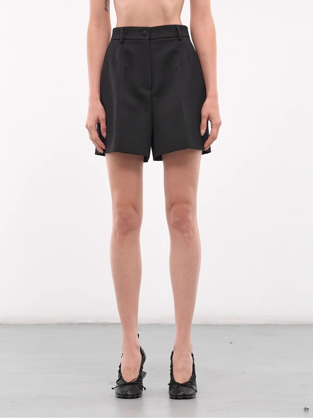 Zara Black High-Waist Tailored Bermuda Shorts 940